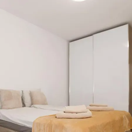 Elit Park Bright & Cozy Apartment *