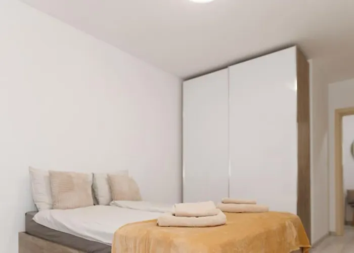 Elit Park Bright & Cozy Apartment *