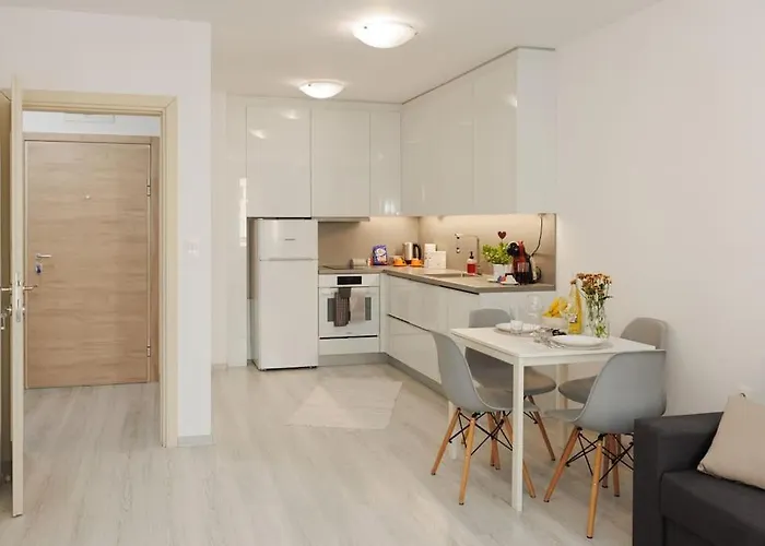 Elit Park Bright & Cozy *