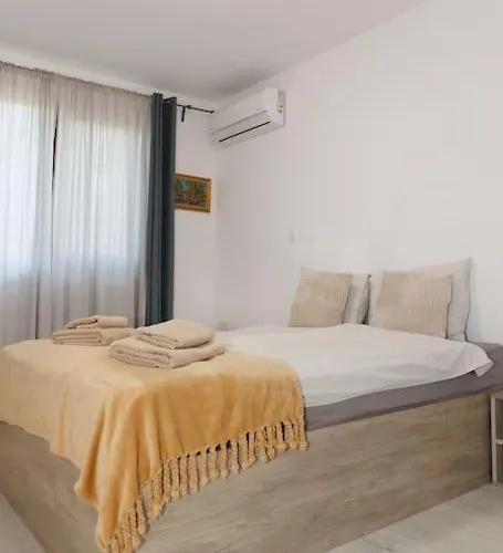 Elit Park Bright & Cozy Apartment Plovdiv